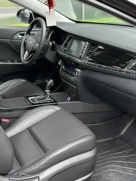 Hyundai Mistra