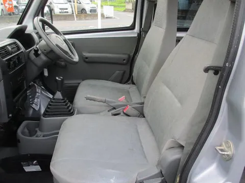 Mitsubishi Minicab Van