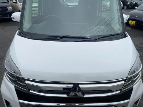 Mitsubishi eK Space Custom