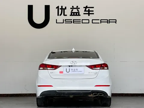 Hyundai Elantra (Avante)