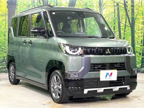 Mitsubishi Delica Mini