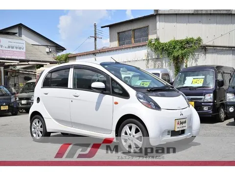 Mitsubishi I