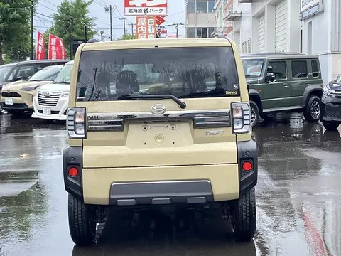 Daihatsu Taft