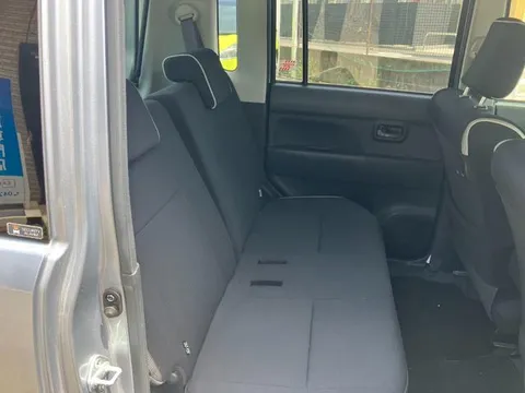 Toyota Pixis Space