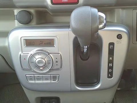 Nissan Clipper Rio
