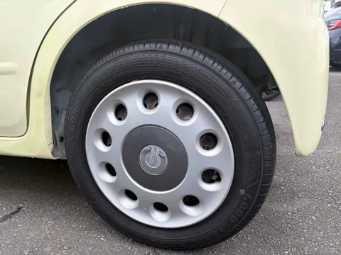 Daihatsu Mira Cocoa