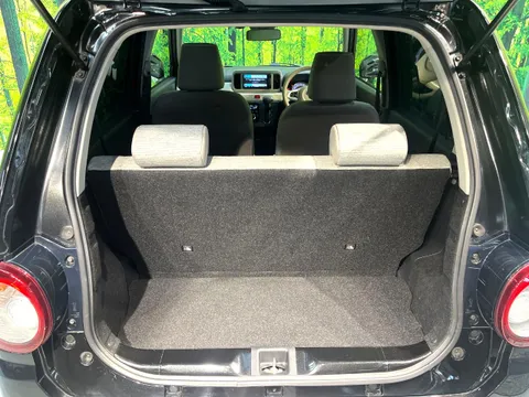 Daihatsu Mira Tocot
