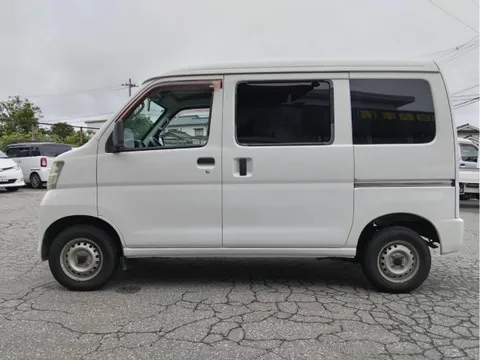 Daihatsu Hijet Cargo