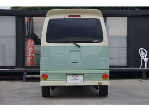 Daihatsu Atrai Wagon