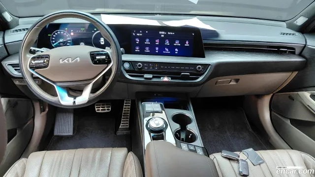 Kia K8