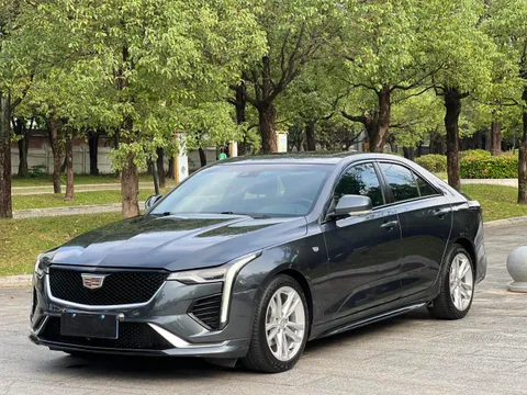 Cadillac CT4