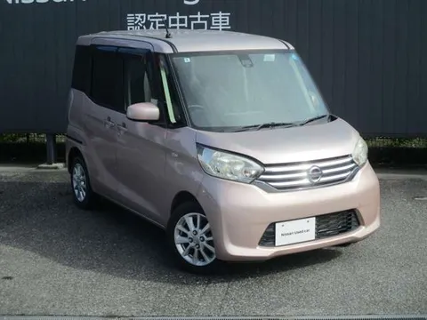 Nissan Dayz Roox