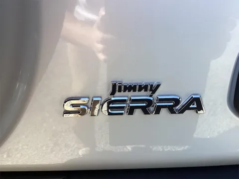 Suzuki Jimny Sierra