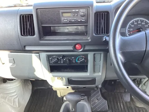Mitsubishi Minicab Van
