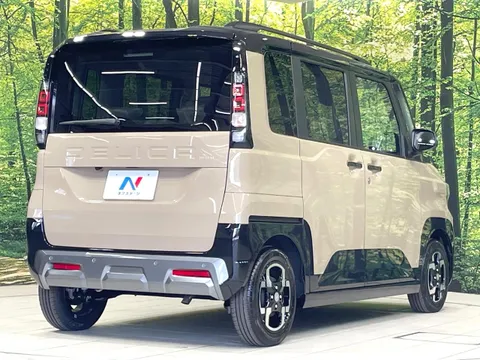 Mitsubishi Delica Mini