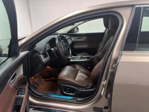 Jaguar XFL