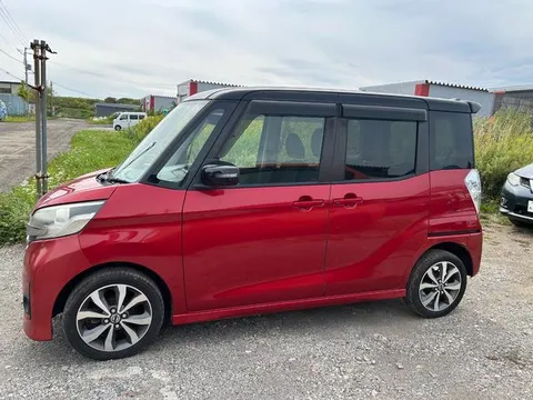 Nissan Dayz Roox