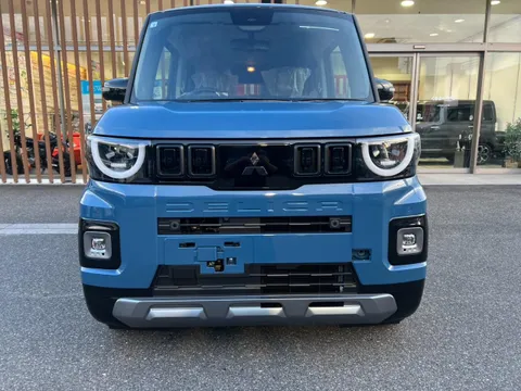 Mitsubishi Delica Mini