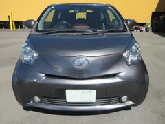 Toyota iQ