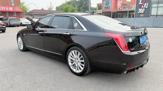 Cadillac CT6