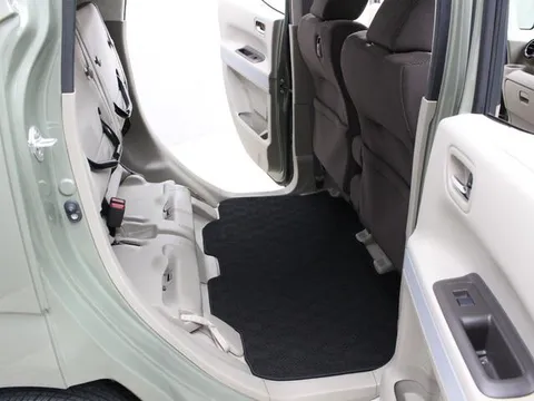 Honda N-BOX Slash