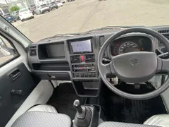 Suzuki Carry