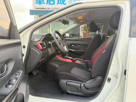 Nissan Bluebird