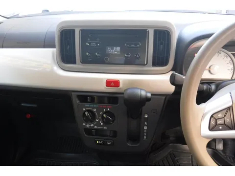 Daihatsu Mira Tocot