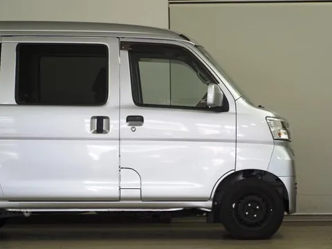 Toyota Pixis Van