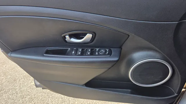 Renault SM3