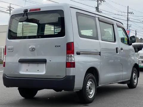 Toyota TownAce Van