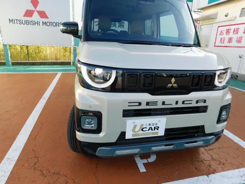 Mitsubishi Delica Mini