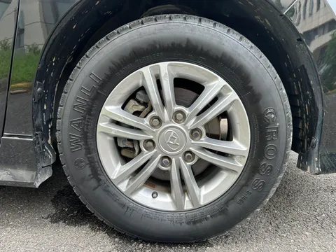 Maxus G10