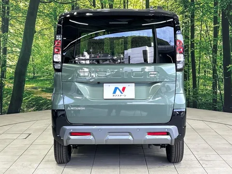 Mitsubishi Delica Mini