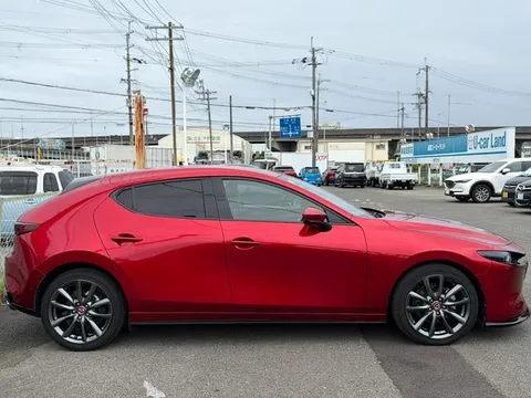 Mazda MAZDA3 Fastback