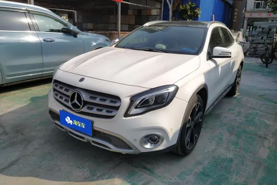 Mercedes-Benz GLA-Class