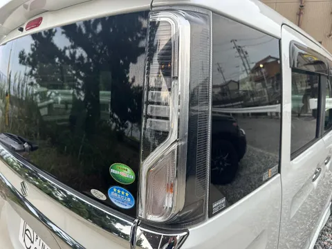 Suzuki Spacia Custom