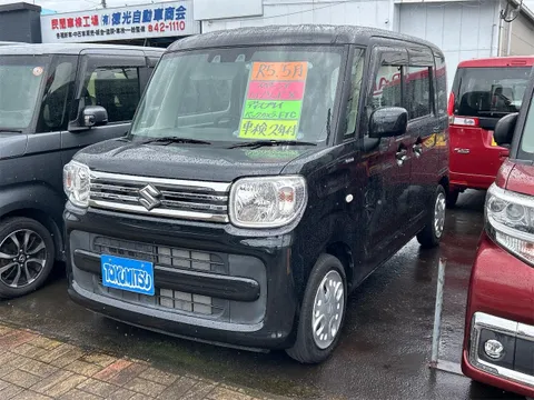 Suzuki Spacia