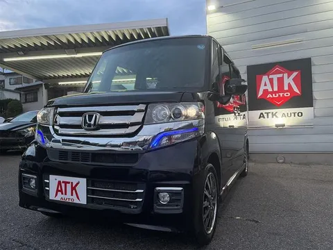 Honda N-BOX Custom