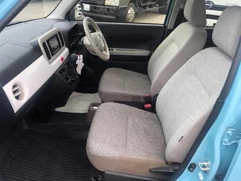 Daihatsu Mira Tocot