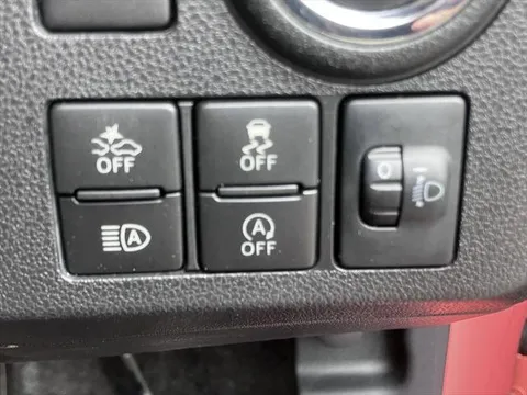 Daihatsu Mira Tocot