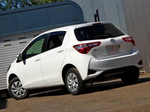 Toyota Yaris (Vitz)