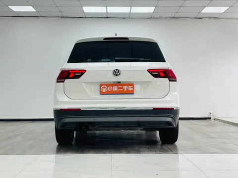 Volkswagen Tiguan L