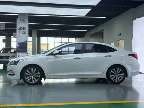 Hyundai Mistra