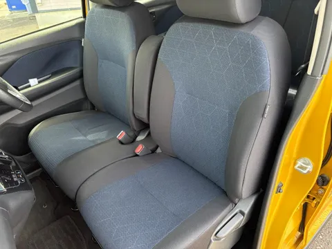 Mitsubishi eK X