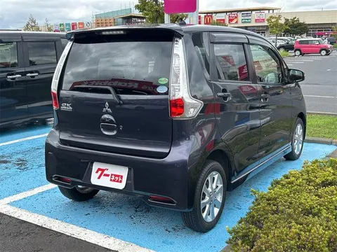 Mitsubishi eK Custom