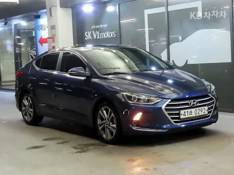 Hyundai Elantra (Avante)