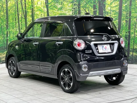 Toyota Pixis Joy