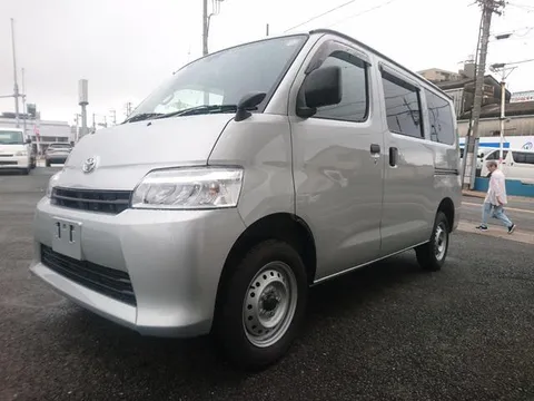 Toyota TownAce Van