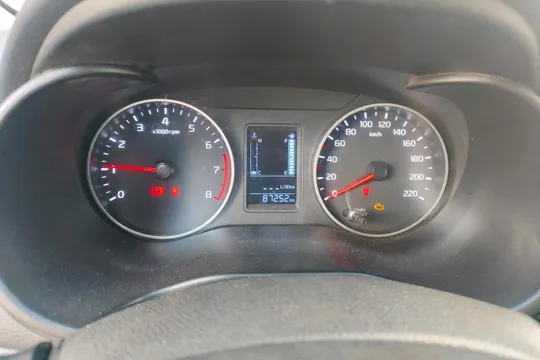 Kia Pegas